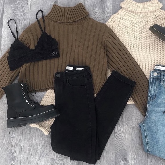 Brown Ribbed Cropped Sweater - Picture 2 of 2